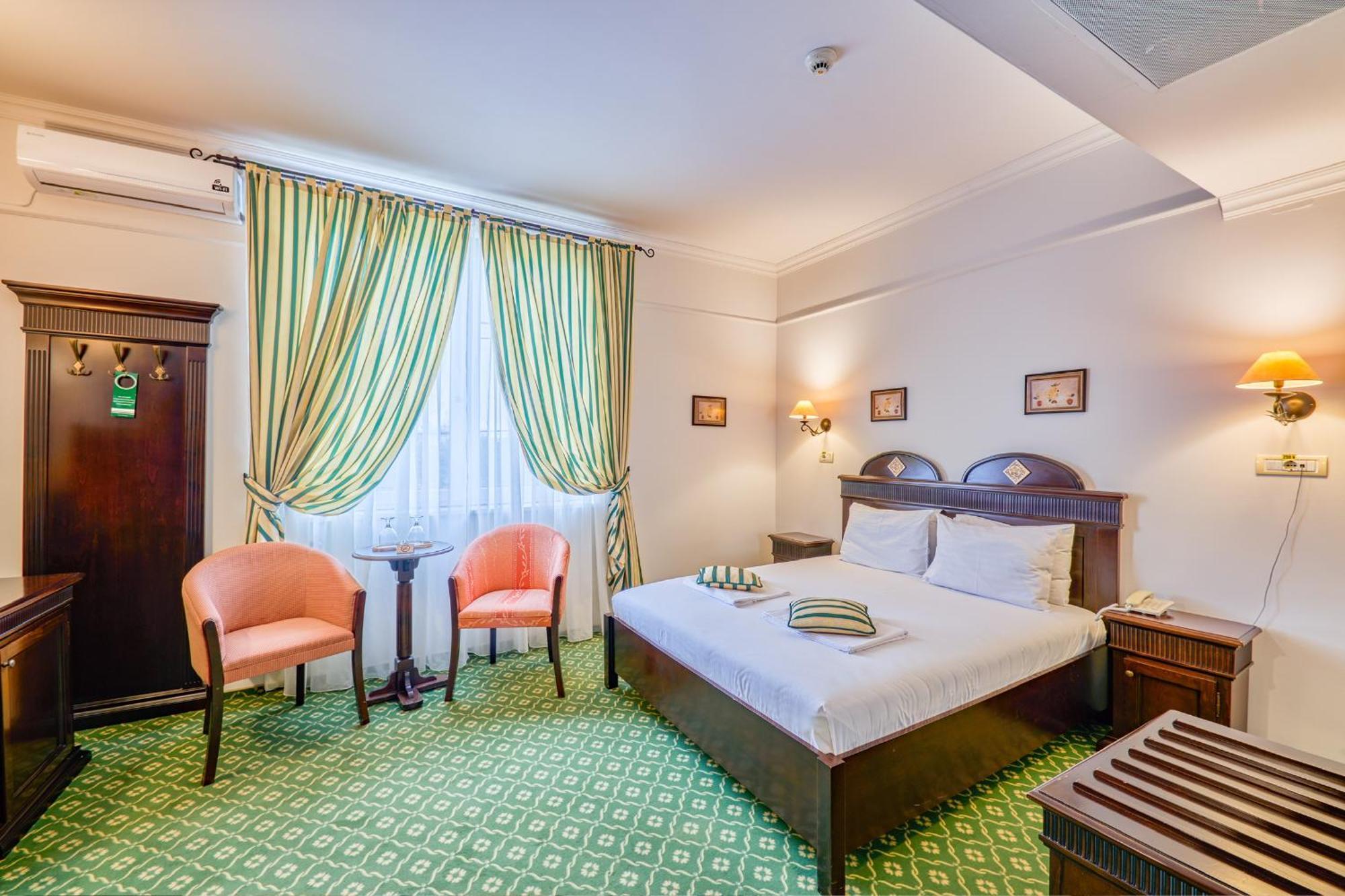 Hotel Classico Тимишоара Экстерьер фото