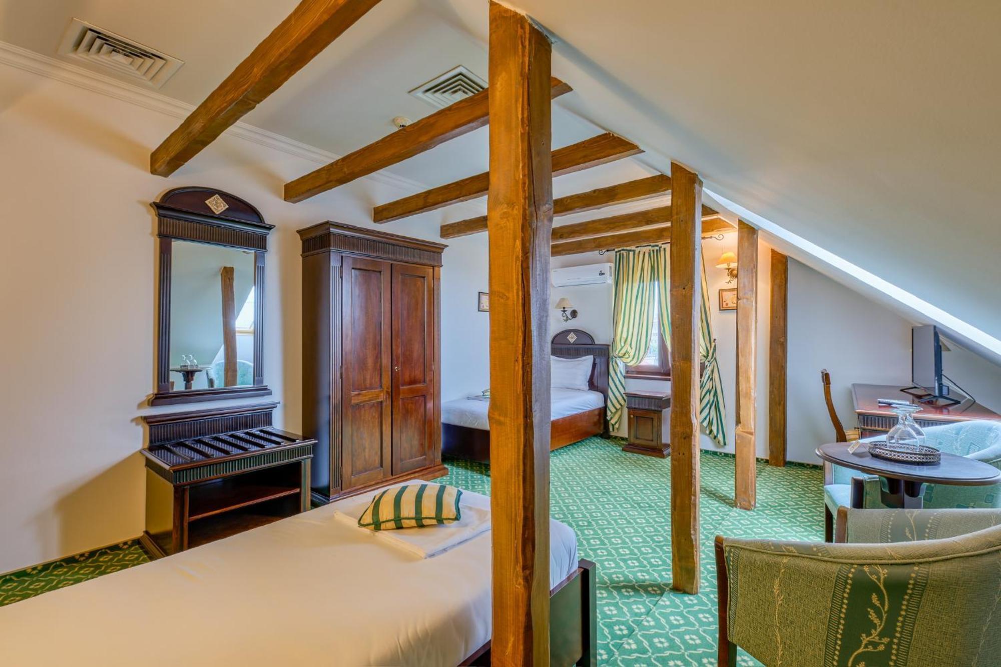 Hotel Classico Тимишоара Экстерьер фото